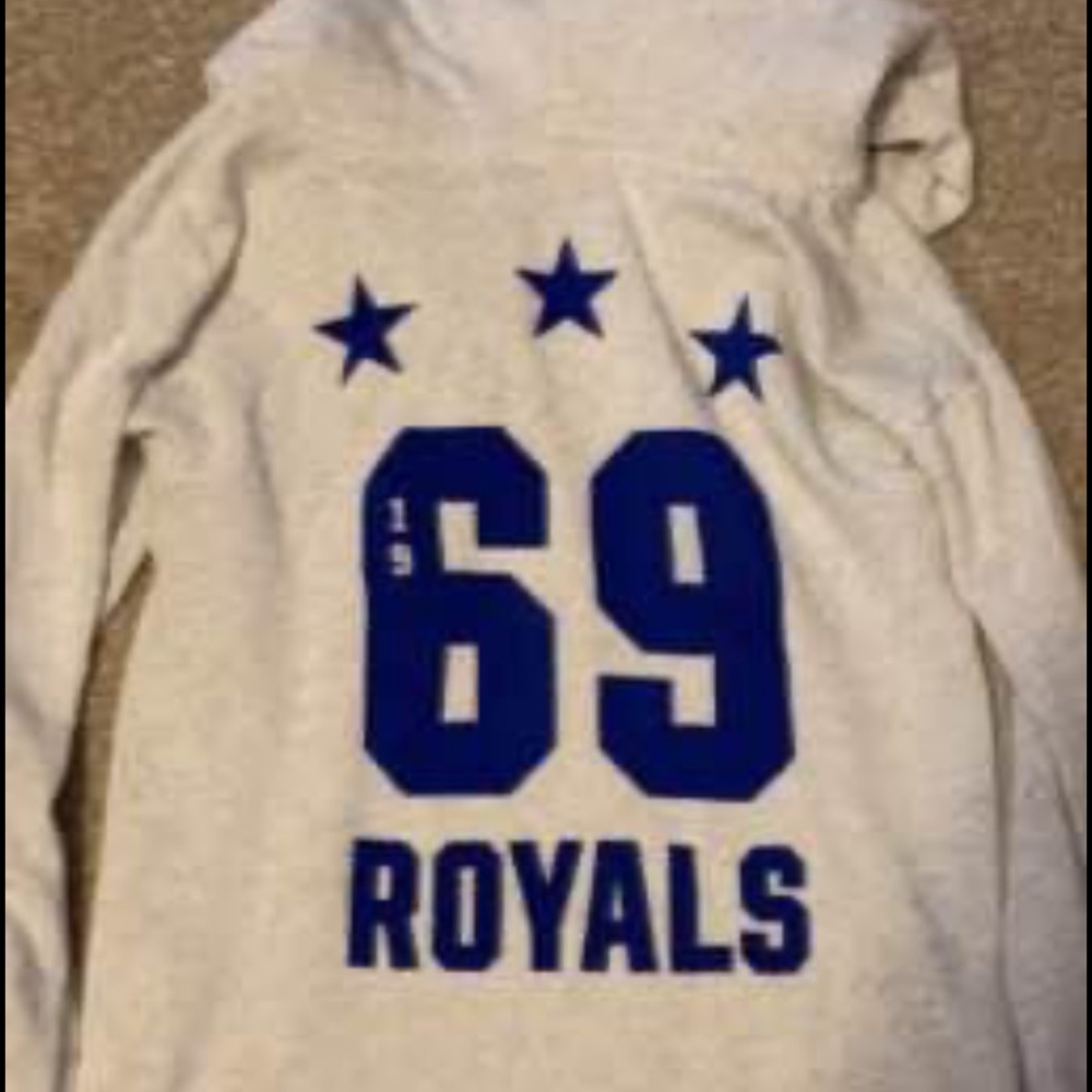 Pullover - Picture 3 of 3